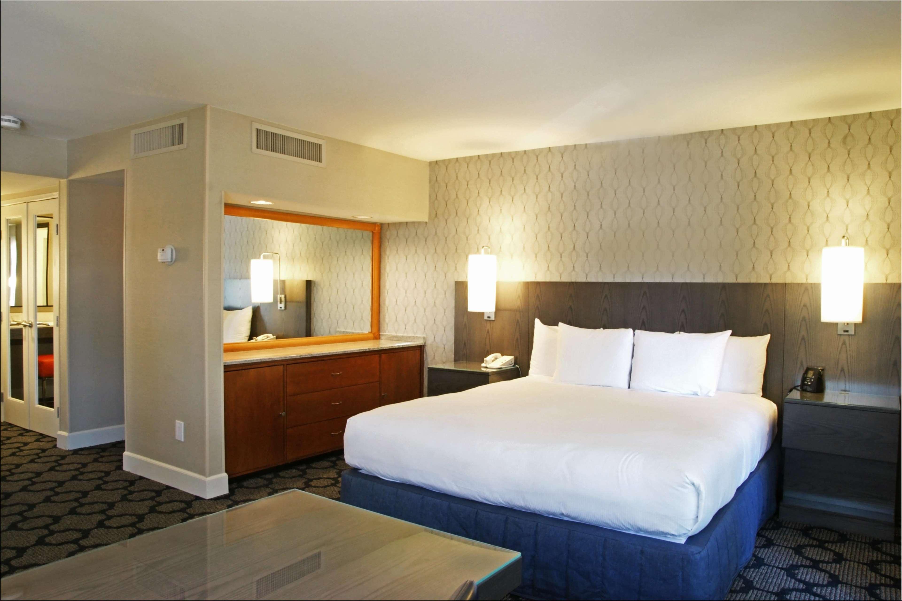 Hilton Palm Springs Hotell Eksteriør bilde