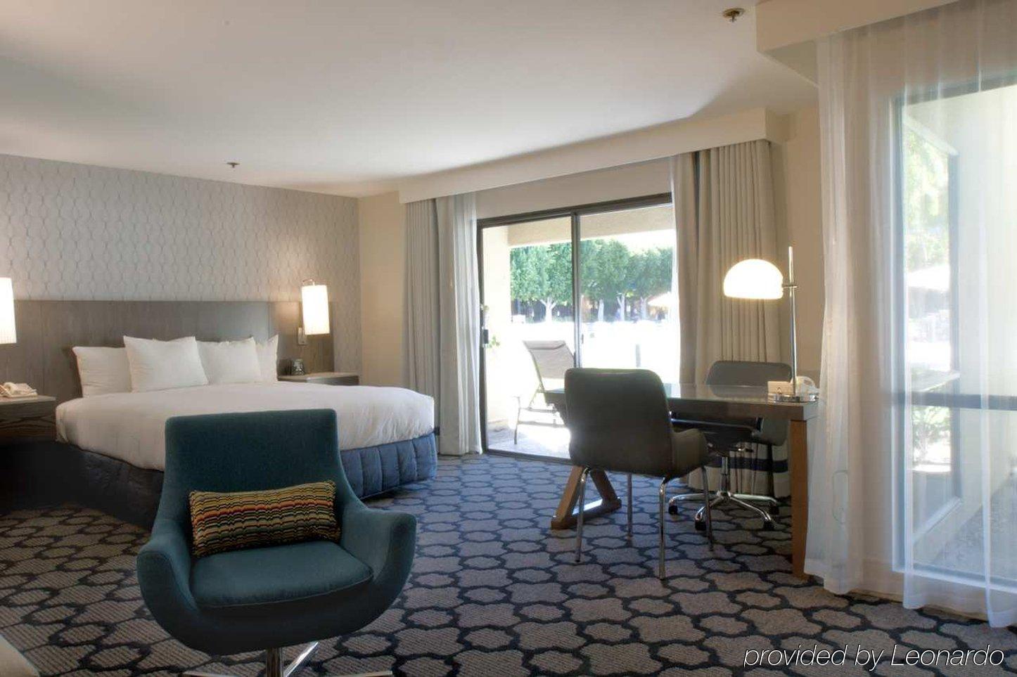 Hilton Palm Springs Hotell Eksteriør bilde